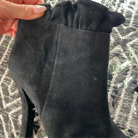 MTNY Suede Boots - Picture 5 of 14